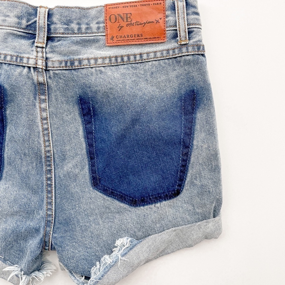 One Teaspoon Shorts - Picture 8 of 11
